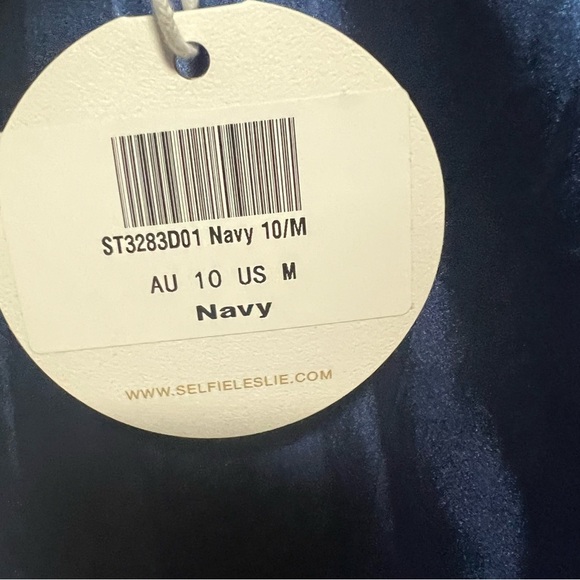 Selfie Leslie Good Impression Double Twist Midi
Dress Navy, NWT - Picture 5 of 5